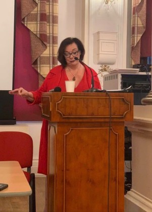 IMG_0949.jpeg Lyn Borwn delivers the keynote address